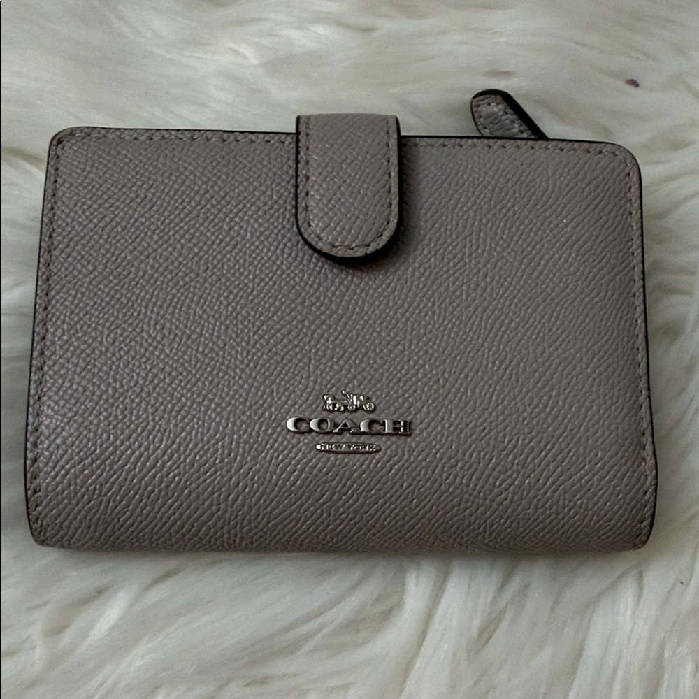 Coach Taupe Leather Men's Wallet - Picture 4 of 6